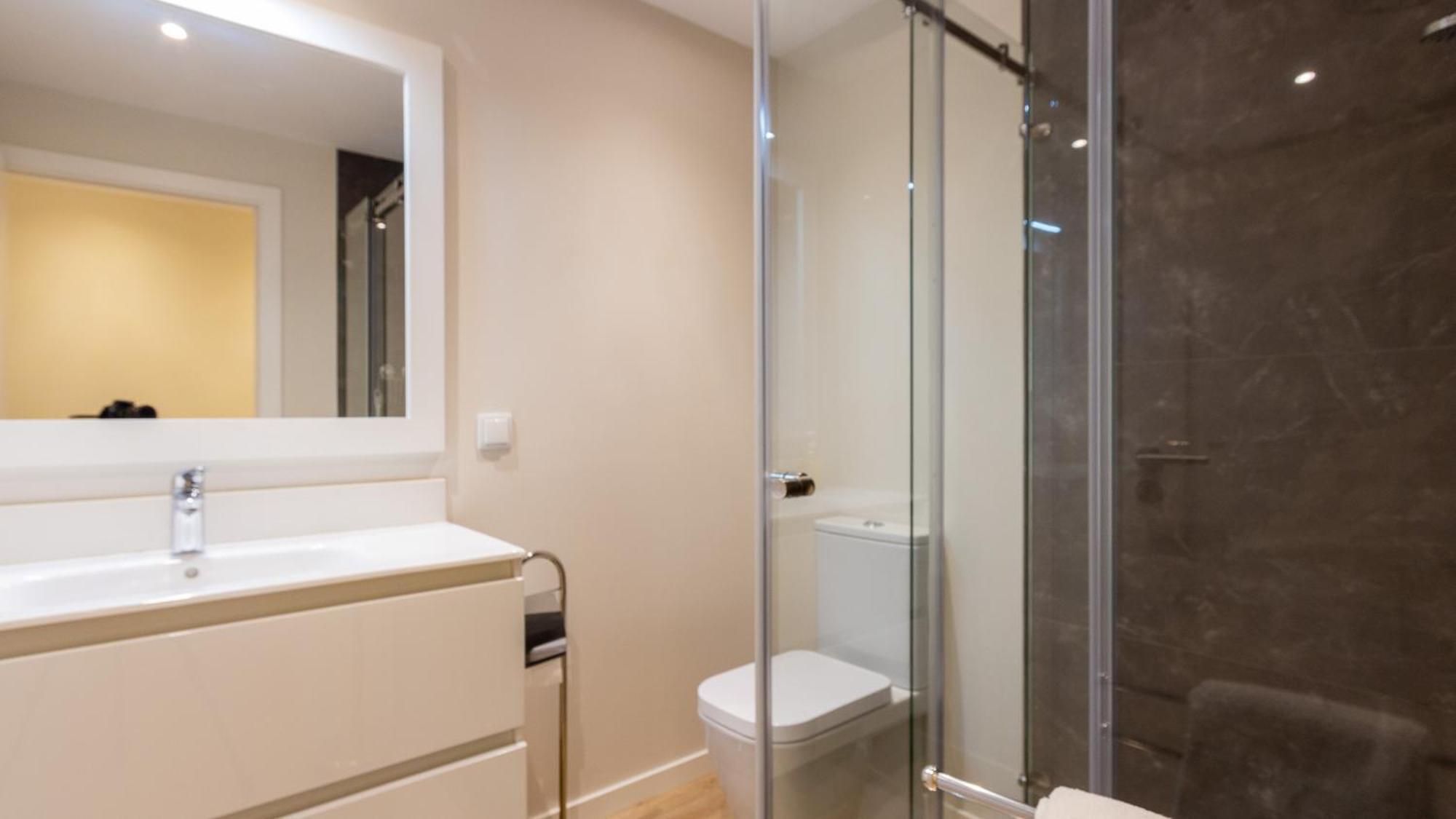 Luxury And Modern Apartment In Porto Moniz Center Kültér fotó