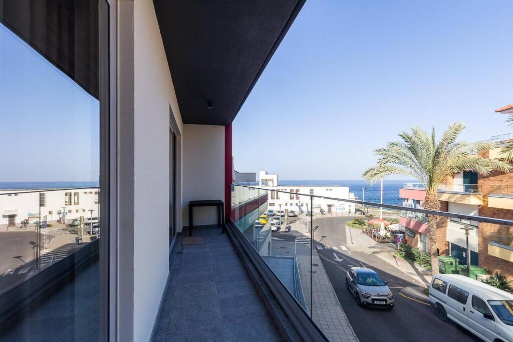 Luxury And Modern Apartment In Porto Moniz Center Kültér fotó