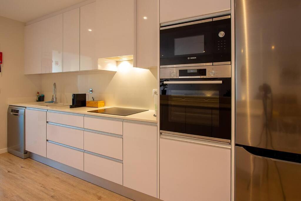 Luxury And Modern Apartment In Porto Moniz Center Kültér fotó