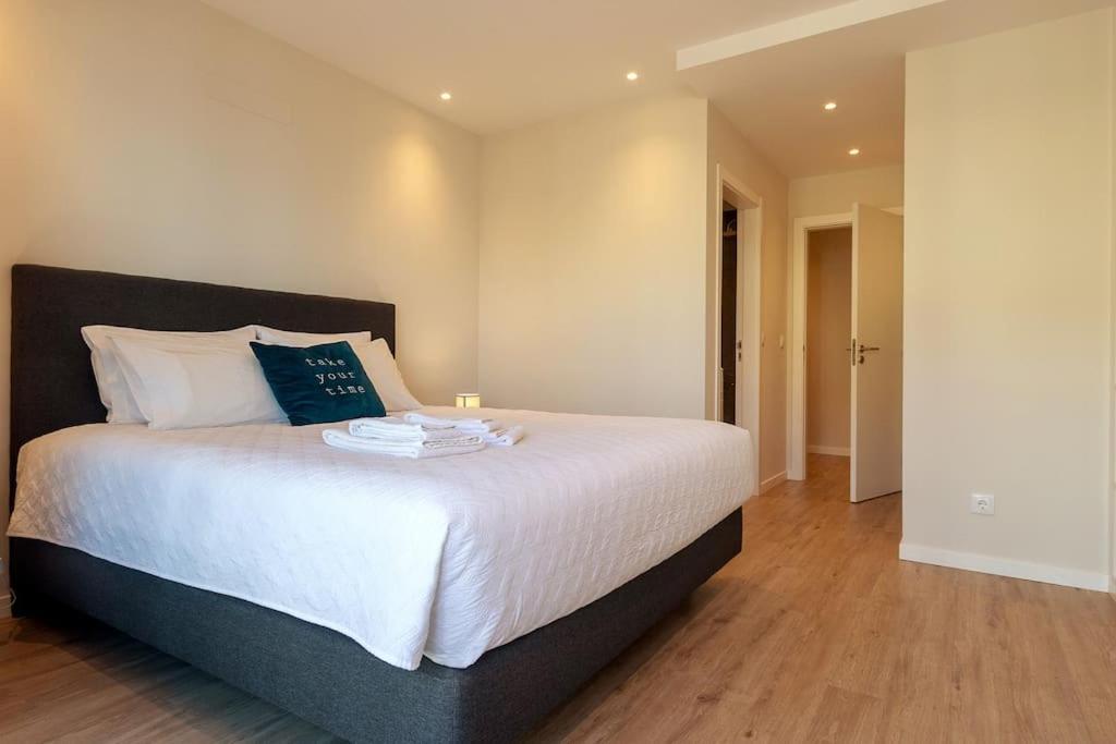 Luxury And Modern Apartment In Porto Moniz Center Kültér fotó