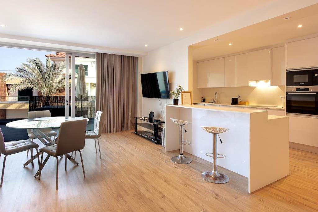 Luxury And Modern Apartment In Porto Moniz Center Kültér fotó